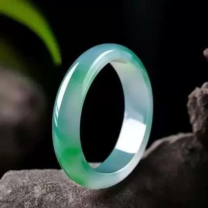Myanmar jadeite bracelet, ice- - огляд і ціна Lighting